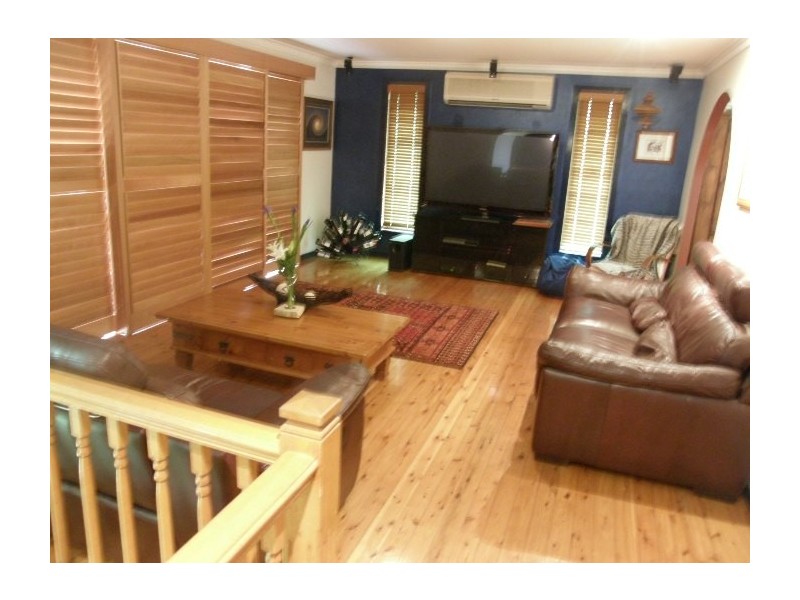 8 Charlton Avenue, South Lismore NSW 2480