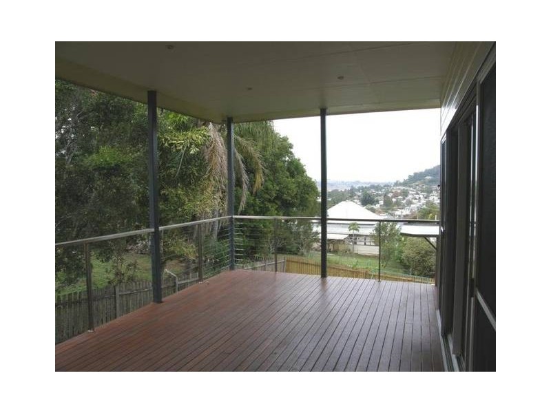 25 Jacaranda Avenue, East Lismore NSW 2480