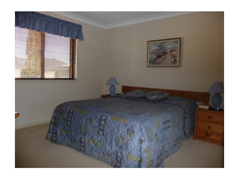 * *, Goonellabah NSW 2480
