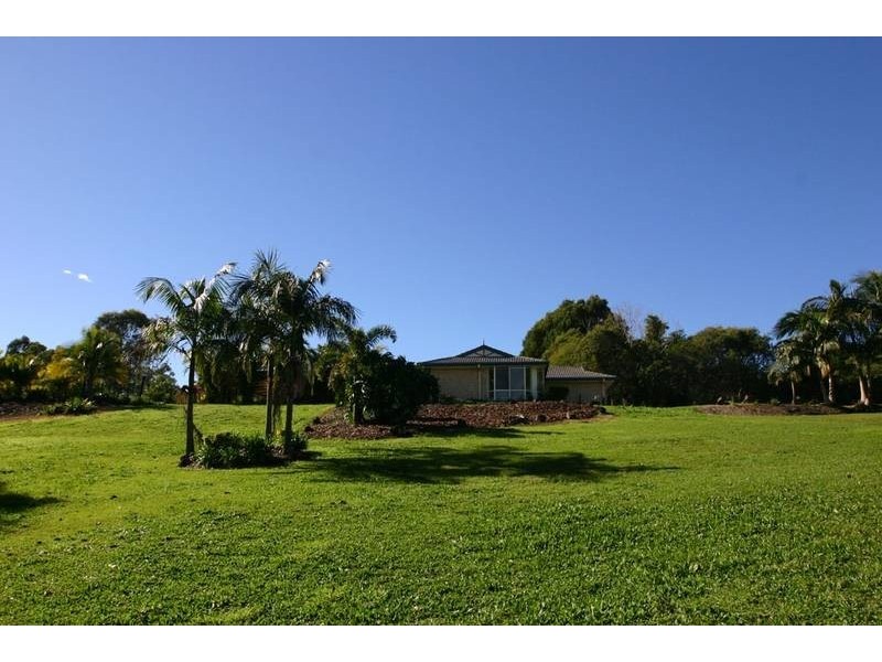 8 Sunny Valley Place, Modanville NSW 2480