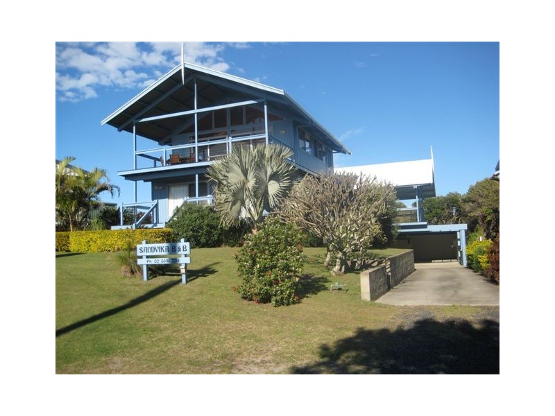 126 Ocean Road, Brooms Head NSW 2463