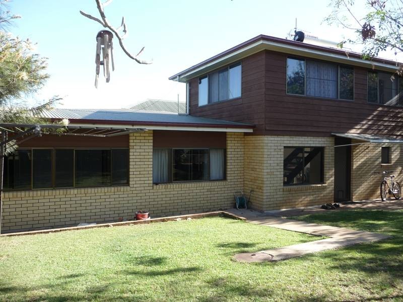 100 Dalley Street, East Lismore NSW 2480