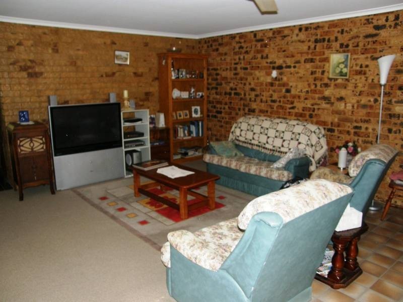1 & 2/10 Pendara Crescent, Lismore Heights NSW 2480