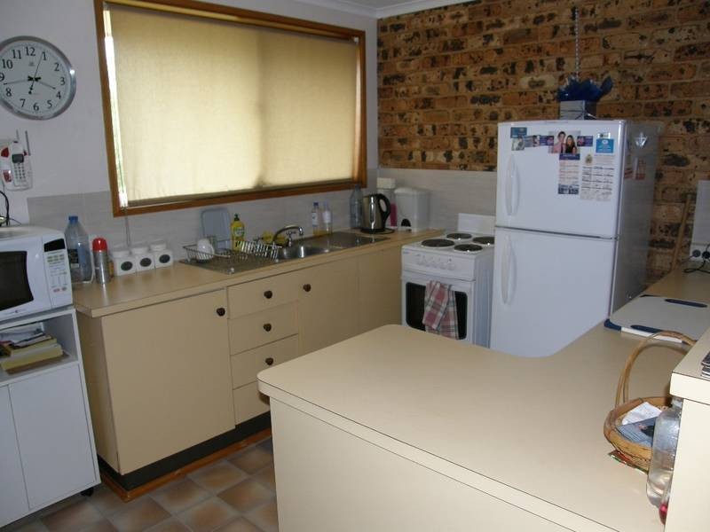 1 & 2/10 Pendara Crescent, Lismore Heights NSW 2480
