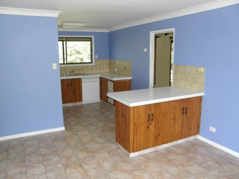 2 Pamela Drive, Chilcotts Grass NSW 2480