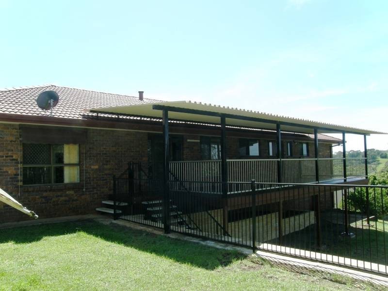 2 Pamela Drive, Chilcotts Grass NSW 2480