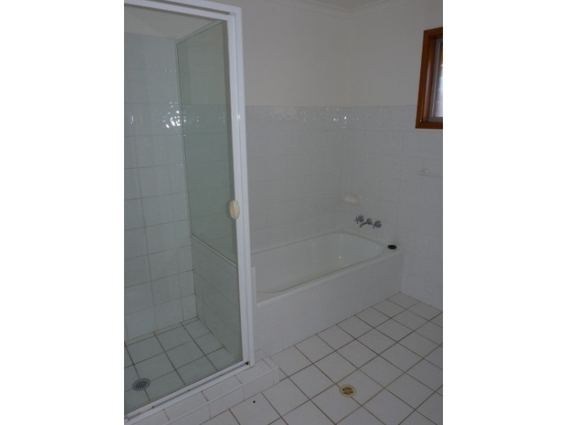 2 Robrown Drive, Lismore Heights NSW 2480