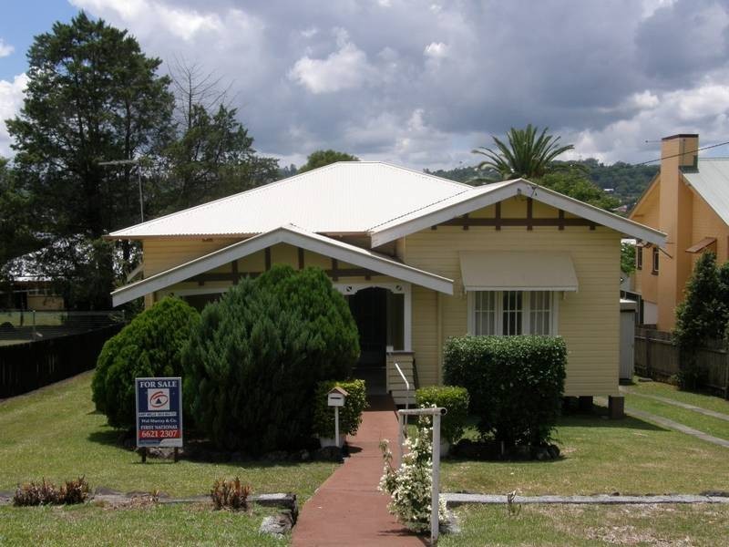 8 Daphne Street, East Lismore NSW 2480