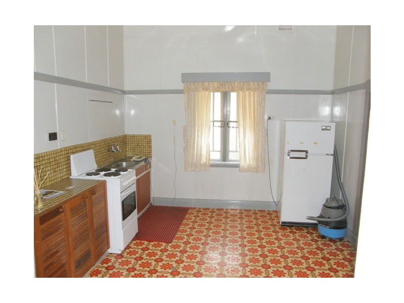 8 Daphne Street, East Lismore NSW 2480