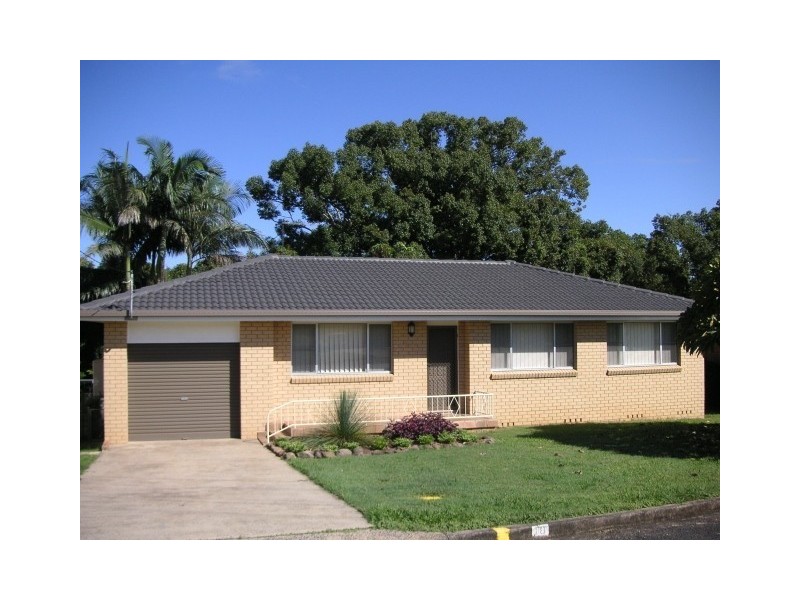 18 Robrown Drive, Lismore Heights NSW 2480