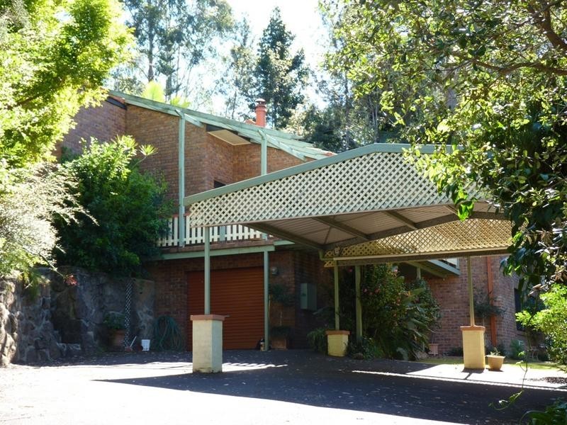 8 McIntosh Road, Chilcotts Grass NSW 2480