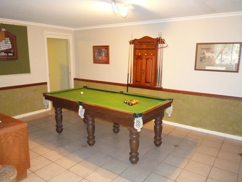 8 McIntosh Road, Chilcotts Grass NSW 2480