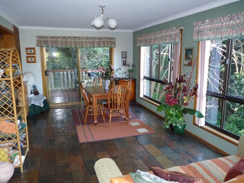 8 McIntosh Road, Chilcotts Grass NSW 2480