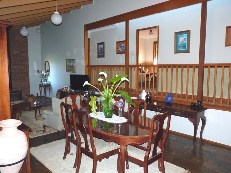 8 McIntosh Road, Chilcotts Grass NSW 2480