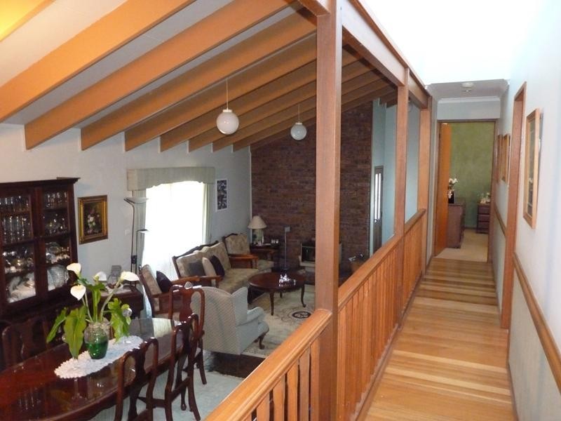 8 McIntosh Road, Chilcotts Grass NSW 2480