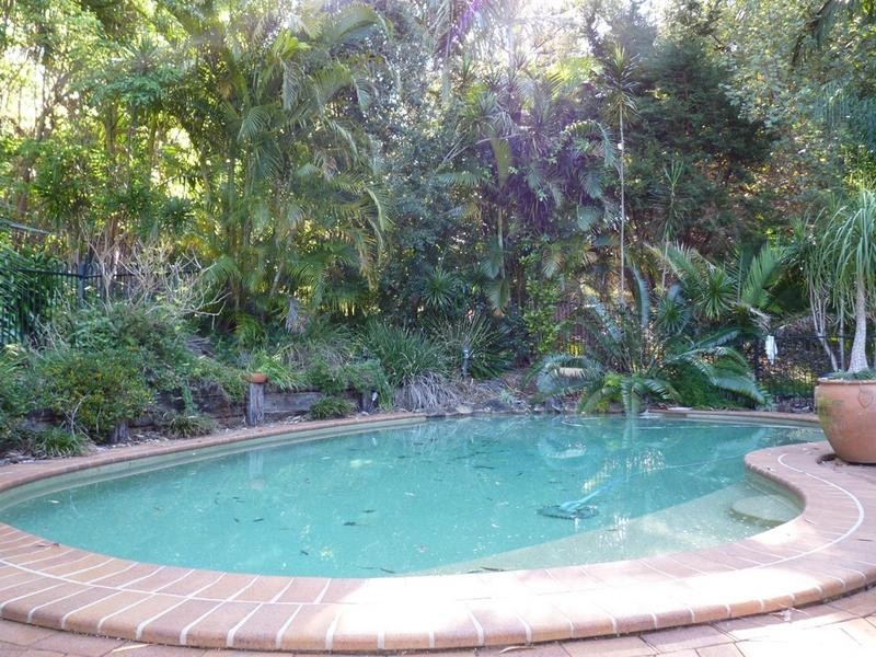 8 McIntosh Road, Chilcotts Grass NSW 2480