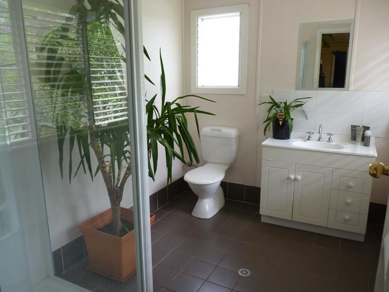 16 Somerville Avenue, East Lismore NSW 2480