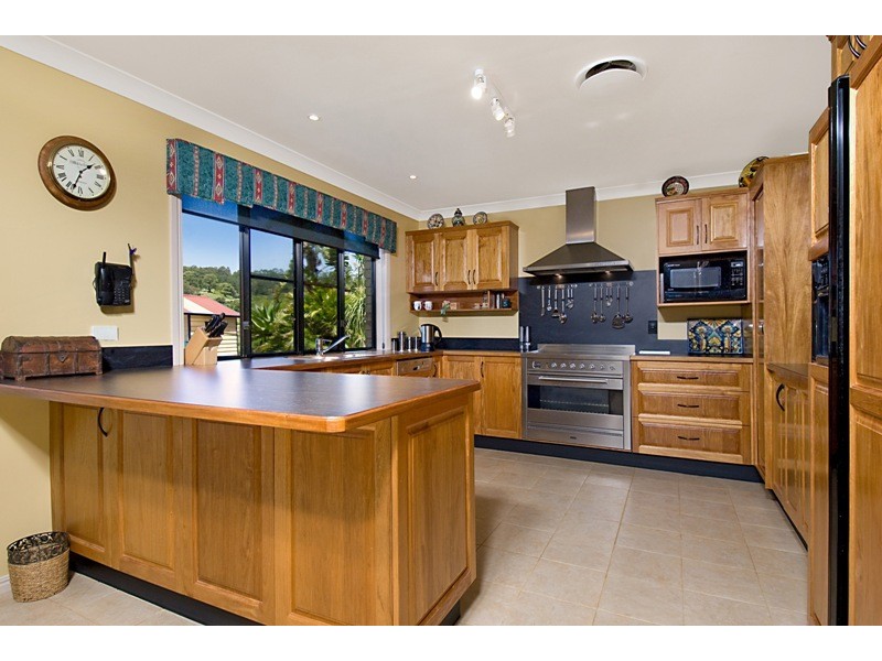 45 Whispering Valley Drive, Richmond Hill NSW 2480