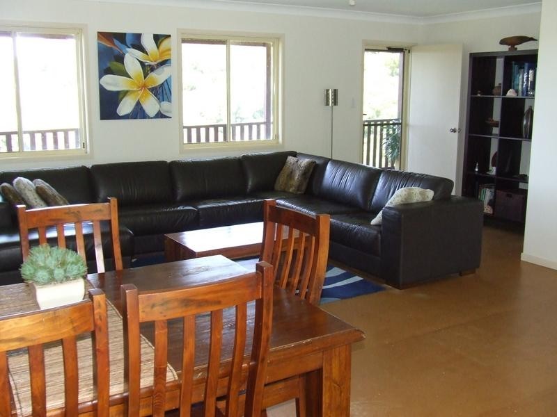 21 Whispering Valley Drive, Richmond Hill NSW 2480