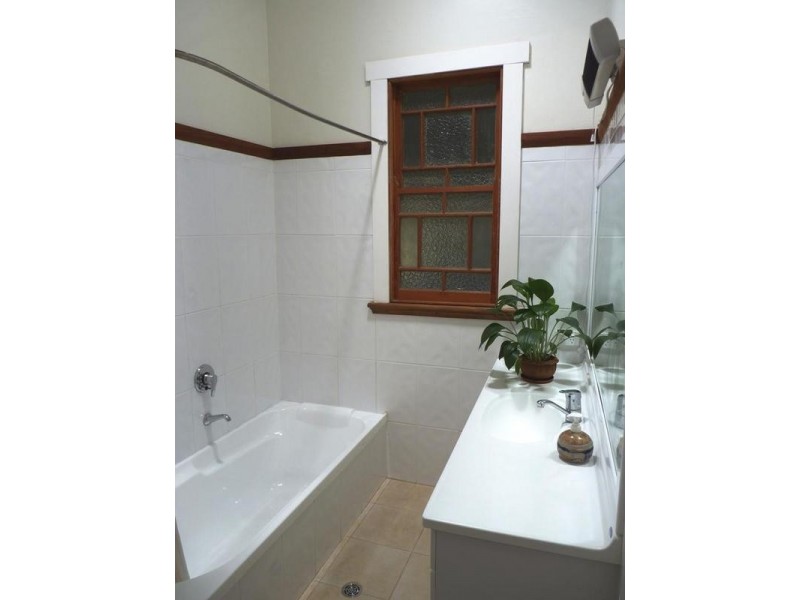 42 Leycester Street, Lismore NSW 2480