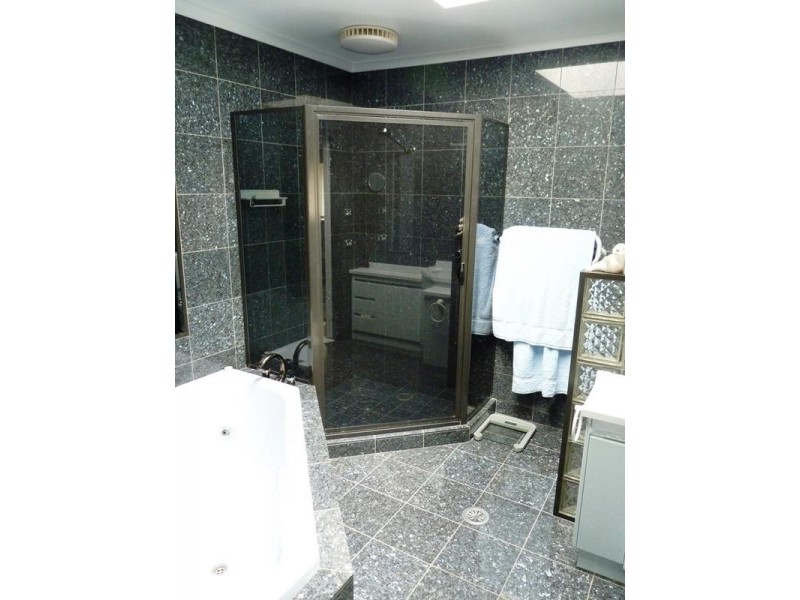 5 Robrown Drive, Lismore Heights NSW 2480