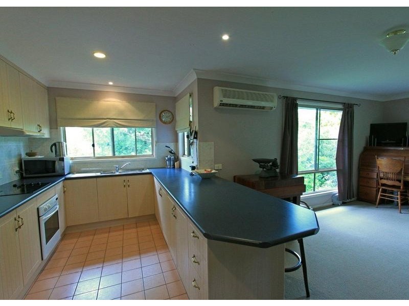42 Dunromin Drive, Modanville NSW 2480