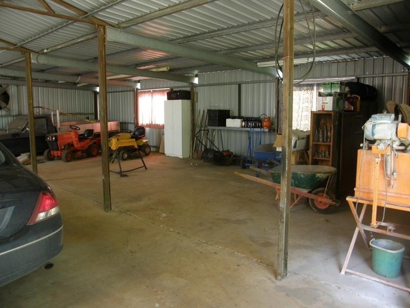 20 Highview Crescent, Modanville NSW 2480