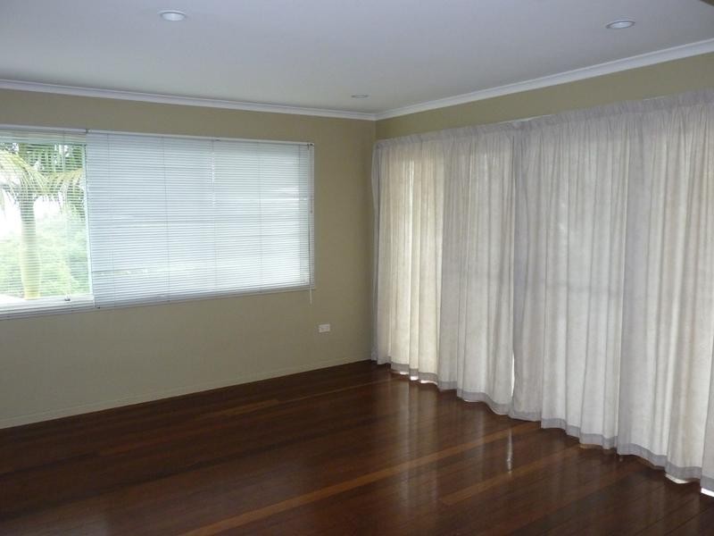 9 Hilton Avenue, Lismore Heights NSW 2480