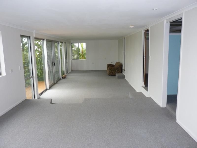 9 Hilton Avenue, Lismore Heights NSW 2480