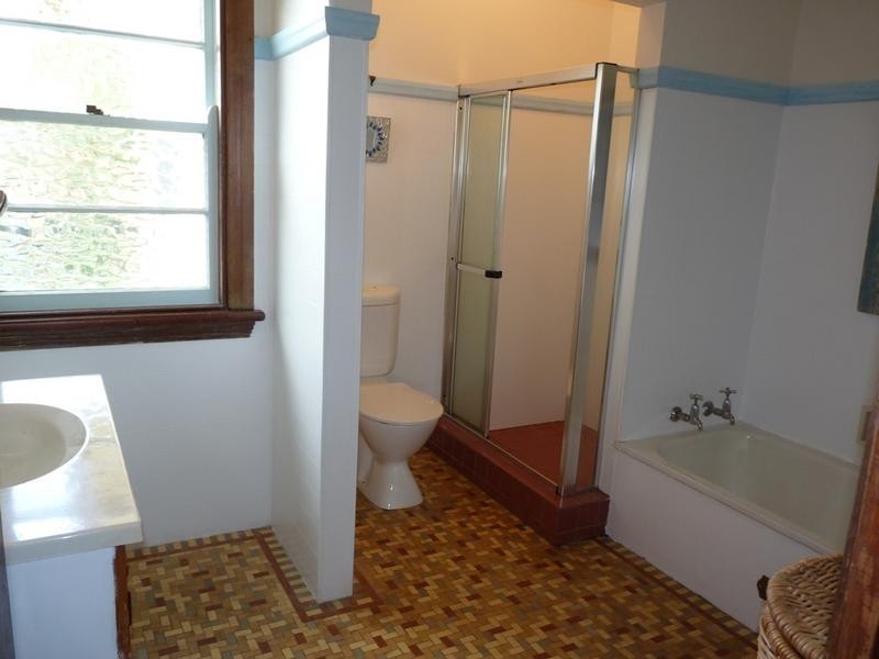 35 Oakley Avenue, East Lismore NSW 2480