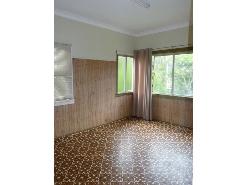 35 College Road, East Lismore NSW 2480