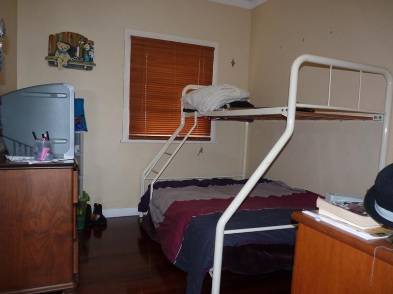 90 Oakley Avenue, East Lismore NSW 2480