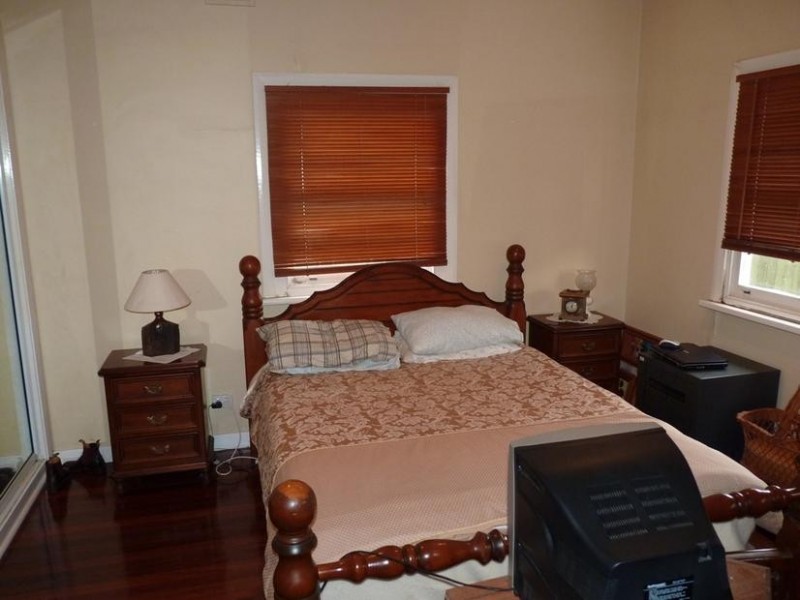 90 Oakley Avenue, East Lismore NSW 2480