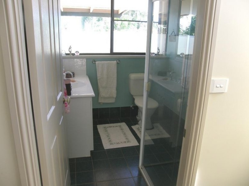 20 Highview Crescent, Modanville NSW 2480