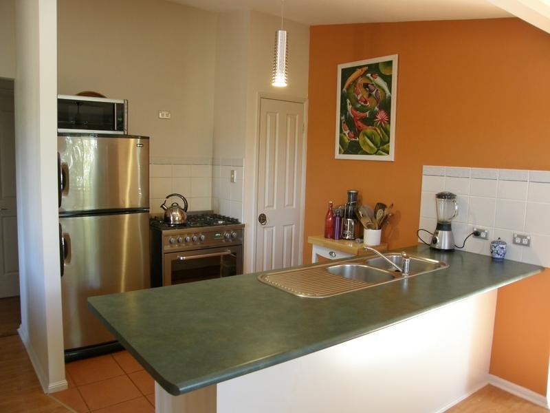 15 Henderson Place, Modanville NSW 2480