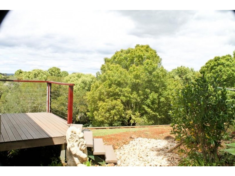 15 Henderson Place, Modanville NSW 2480