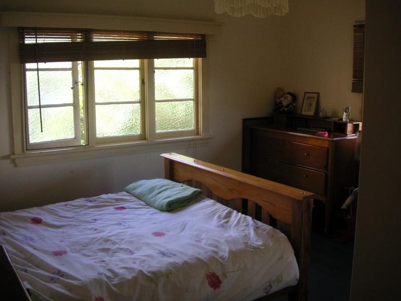 8 Oakley Avenue, East Lismore NSW 2480