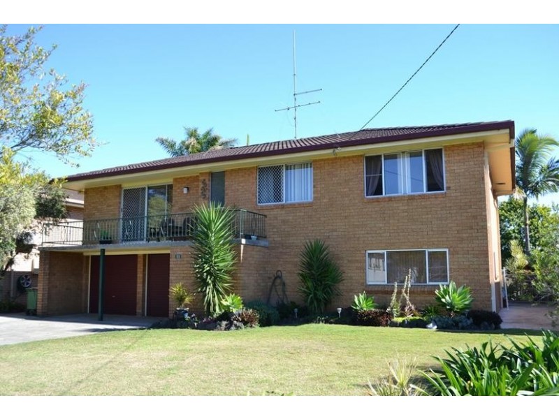 11 Maloney Avenue, South Lismore NSW 2480