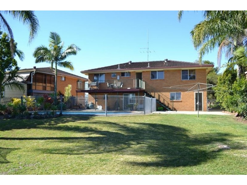 11 Maloney Avenue, South Lismore NSW 2480