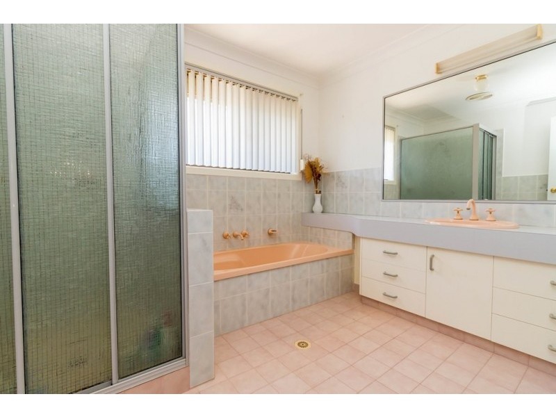 24 Figtree Drive, Casino NSW 2470