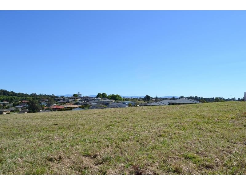 * Clare Street, Goonellabah NSW 2480