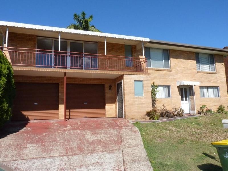 17 Belvedere Drive, East Lismore NSW 2480
