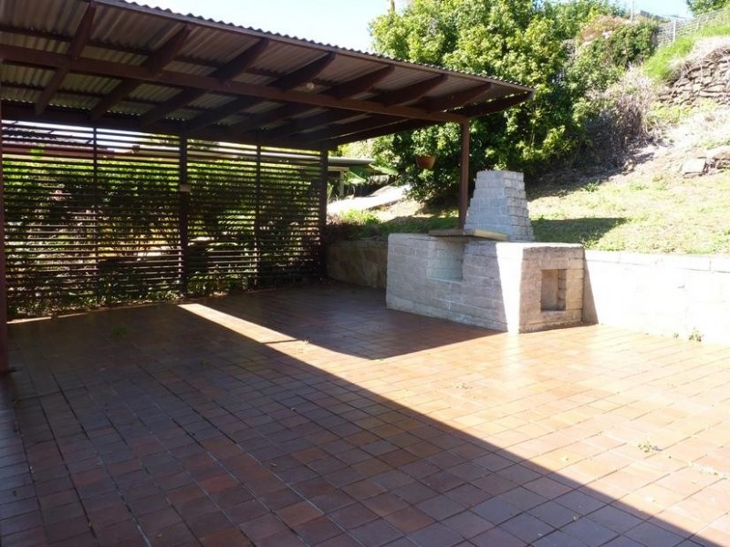 17 Belvedere Drive, East Lismore NSW 2480