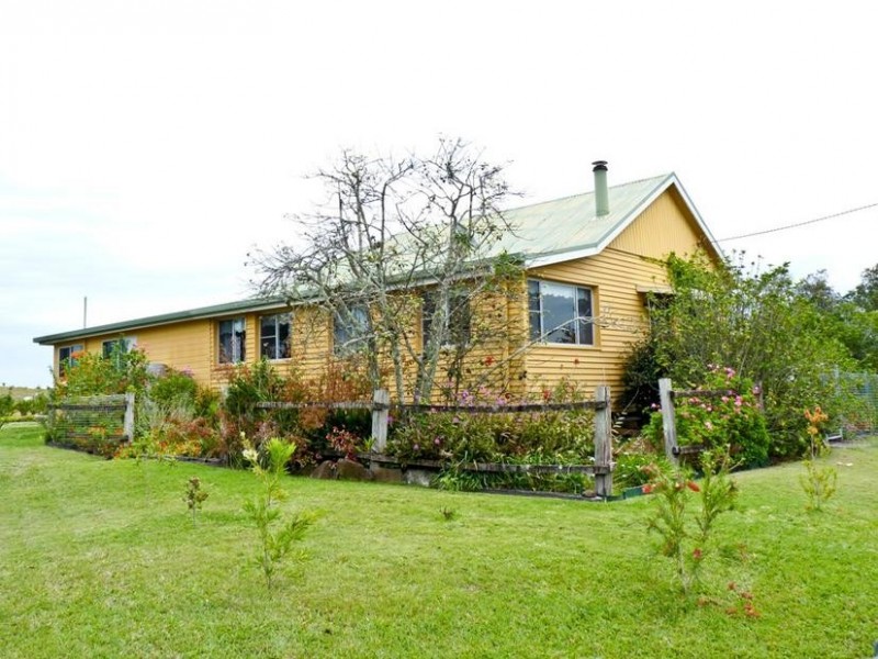 1 Auckram Road, Mckees Hill NSW 2480