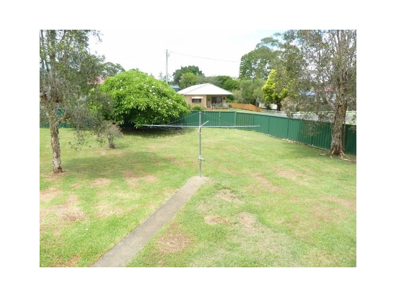 27 Clyde Street, Lismore NSW 2480