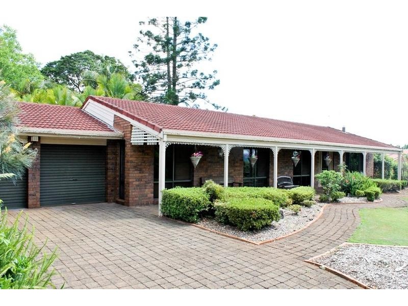 15 Highview Crescent, Modanville NSW 2480