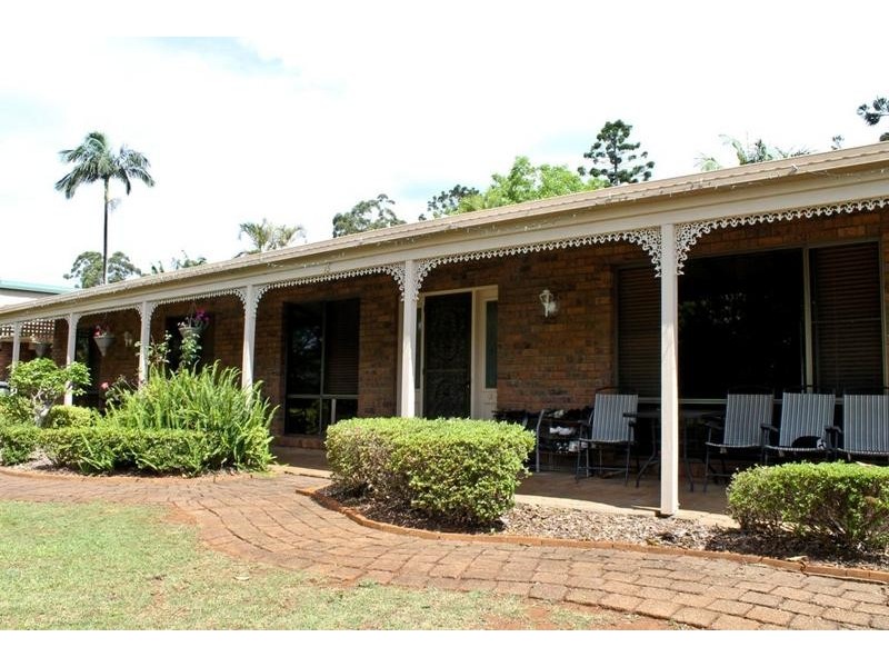 15 Highview Crescent, Modanville NSW 2480