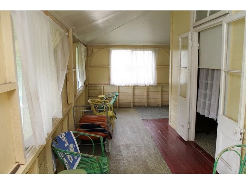 11 Elton Street, Girards Hill NSW 2480