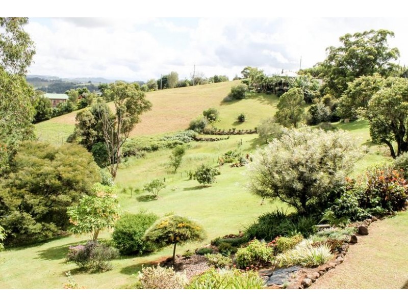 33 Funnell Drive, Modanville NSW 2480