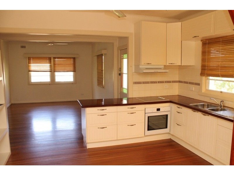 16 Eric Place, Lismore Heights NSW 2480